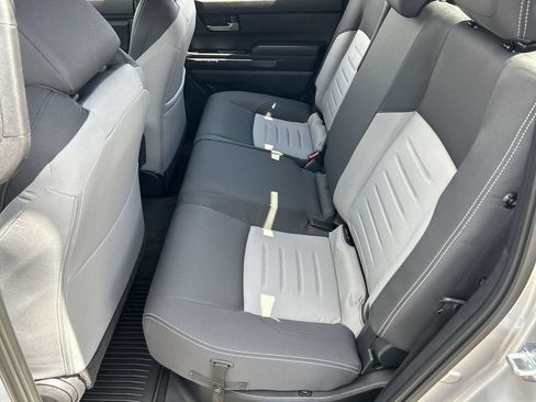 Used 2025 Toyota Tacoma TRD Sport AWD/4WD image 25