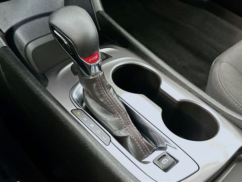 Used 2024 Chevrolet Malibu RS FWD image 15
