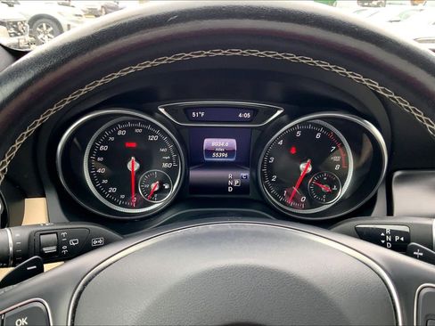 Used 2019 Mercedes-Benz GLA 250 4MATIC image 26