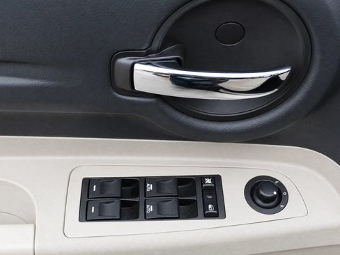 Used 2006 Dodge Magnum R/T w/ Convenience Group II AWD/4WD image 10