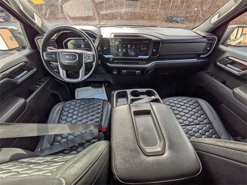Used 2022 GMC Sierra 1500 Elevation image 30
