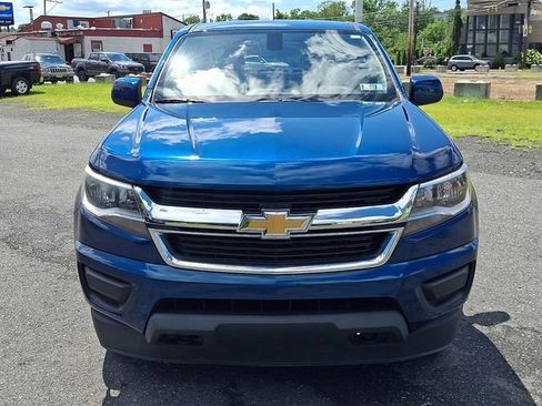 Used 2019 Chevrolet Colorado W/T w/ WT Convenience Package AWD/4WD image 2