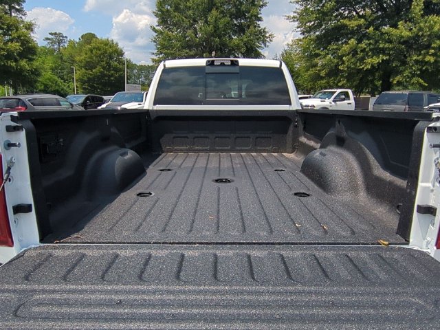 New 2026 RAM 3500 Big Horn AWD/4WD image 34