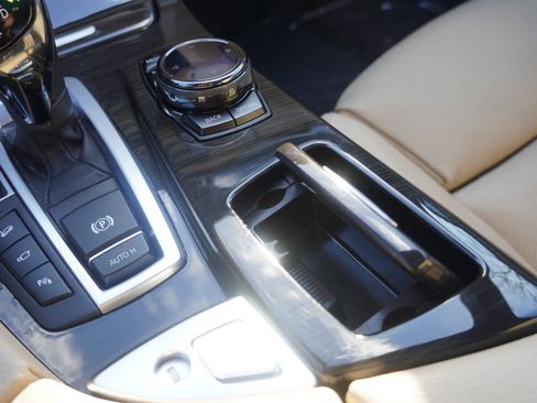 Used 2016 BMW 550i xDrive Sedan image 21