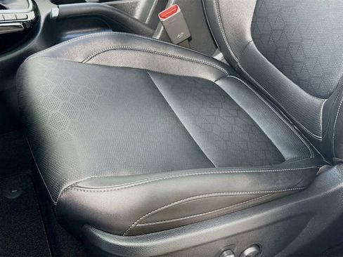 Used 2024 Kia Seltos EX image 9