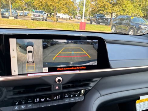 New 2026 Toyota Crown Signia w/ Advanced Technology Package AWD/4WD image 25
