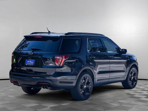Used 2019 Ford Explorer Sport w/ Equipment Group 401A AWD/4WD image 4