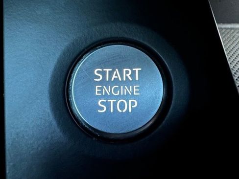 Used 2022 Audi Q5 2.0T Premium image 23