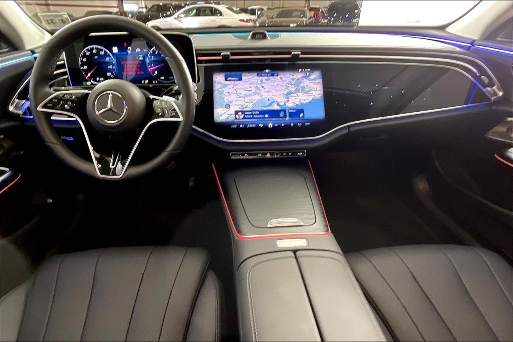 Used 2026 Mercedes-Benz E 350 4MATIC Sedan image 13