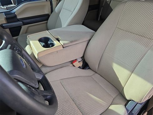 Used 2019 Ford F150 XLT w/ Trailer Tow Package image 15