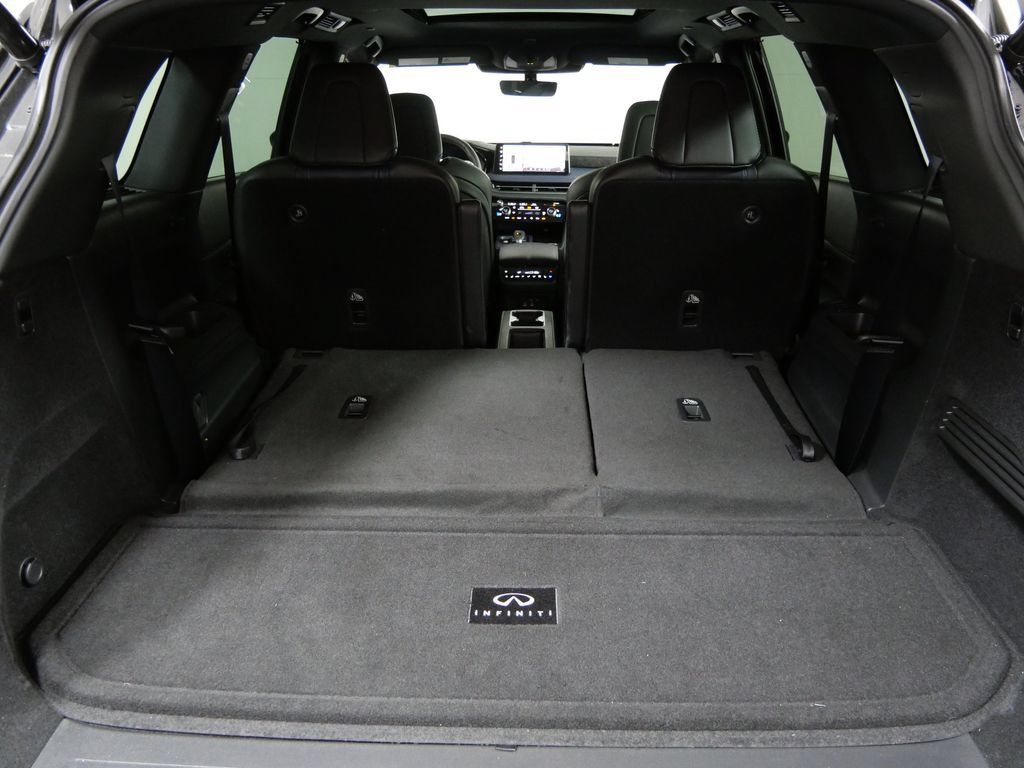 Certified 2026 INFINITI QX60 Sport w/ Dark Cargo Package AWD/4WD image 6