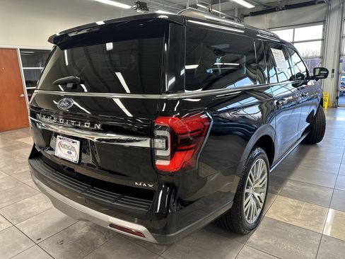 Certified 2022 Ford Expedition Max Limited image 15