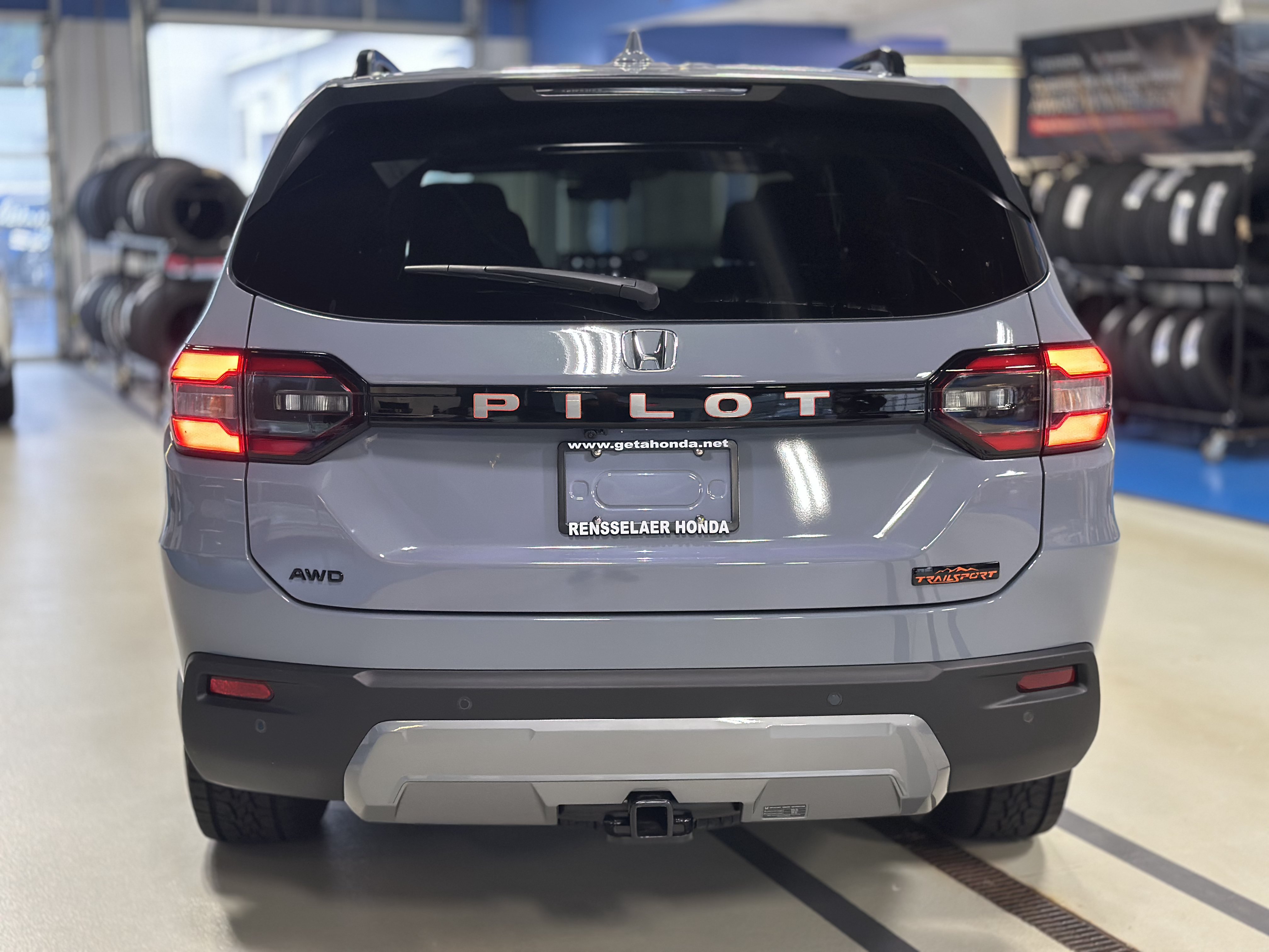 New 2026 Honda Pilot TrailSport image 6