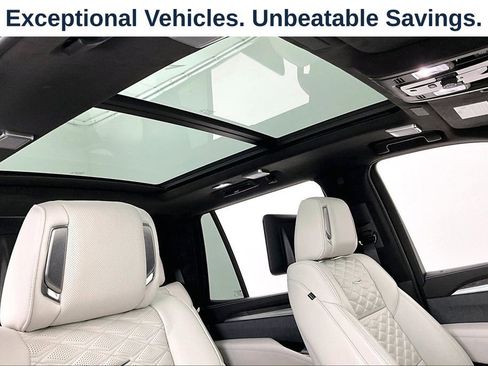 Used 2026 Cadillac Escalade V AWD/4WD image 22
