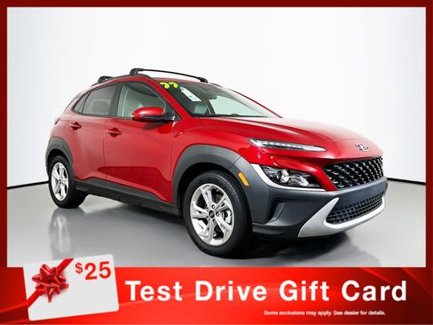 Used 2022 Hyundai Kona SEL image 1