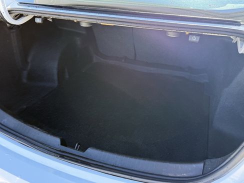 Used 2024 Chevrolet Malibu LT image 30