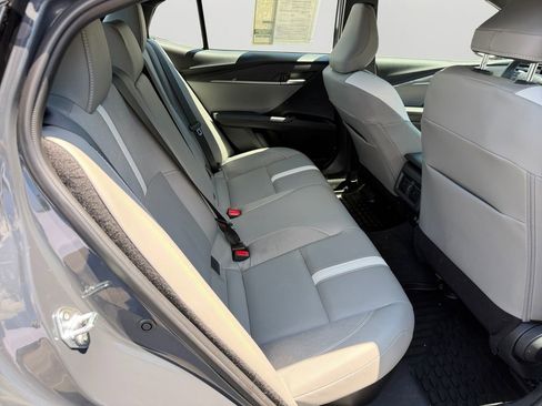 Used 2026 Toyota Camry SE FWD image 13