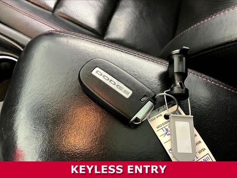 Used 2022 Dodge Durango R/T w/ Blacktop Package AWD/4WD image 31