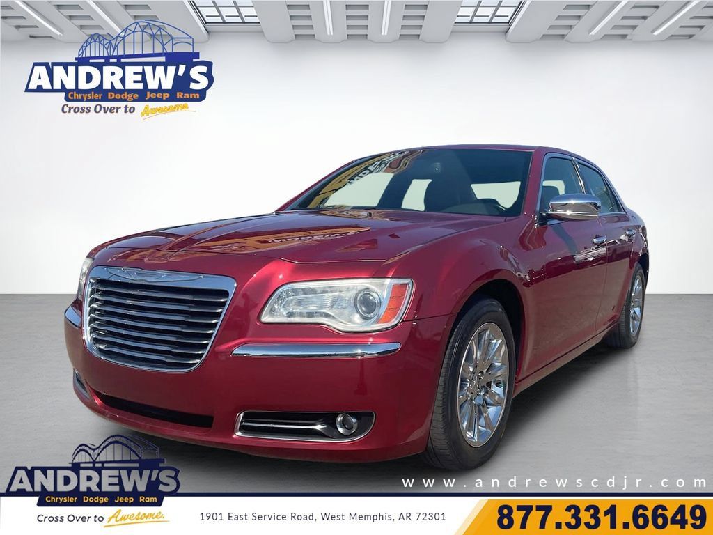 Used 2012 Chrysler 300 Limited RWD image 1