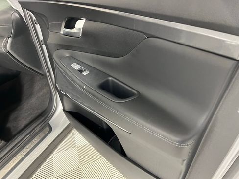 Used 2023 Hyundai Santa Fe Calligraphy image 34