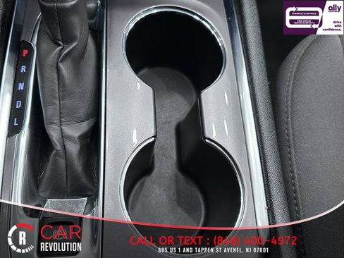 Used 2022 Chevrolet Malibu LT image 34