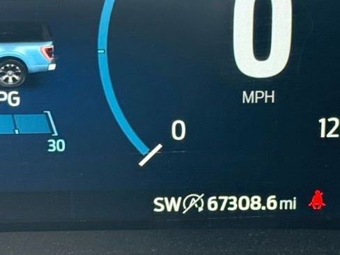 Used 2021 Ford F150 Lariat image 13