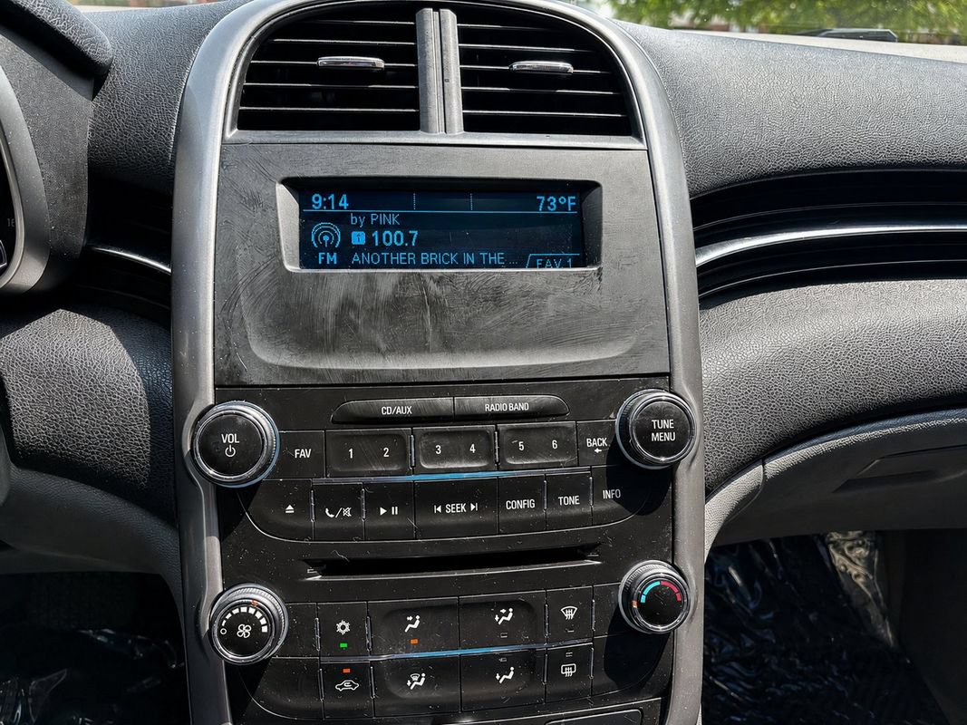 Used 2015 Chevrolet Malibu LS w/ Protection Package FWD image 13