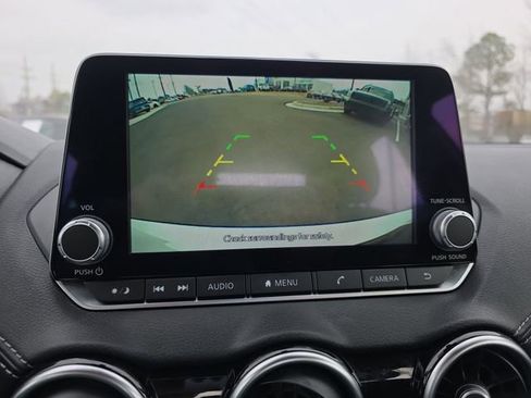 Used 2024 Nissan Sentra SV image 23