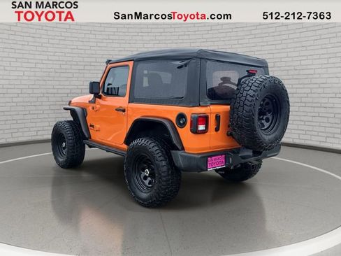 Used 2025 Jeep Wrangler Sport AWD/4WD image 8