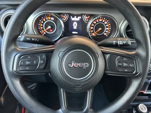 Used 2021 Jeep Gladiator Sport w/ Trailer Tow Package AWD/4WD image 27
