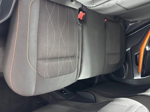 Used 2021 Ford EcoSport SE w/ SE Convenience Package image 26