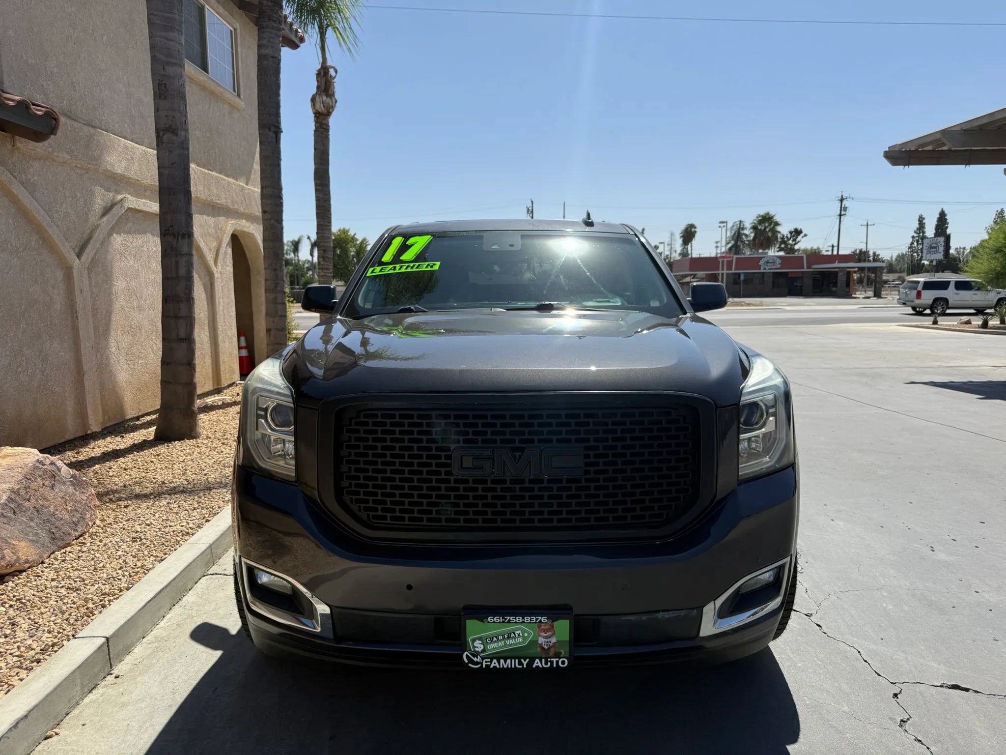 Used 2017 GMC Yukon SLT w/ Open Road Package RWD image 2