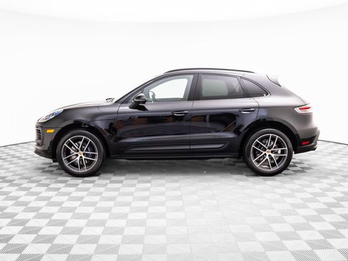 Certified 2026 Porsche Macan AWD/4WD image 2