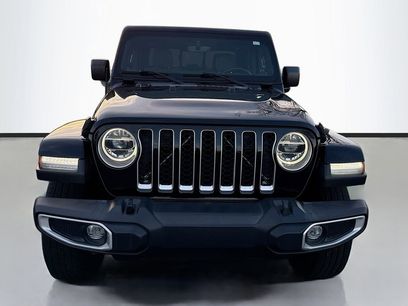 Used 2021 Jeep Gladiator Overland w/ Popular Equipment Package