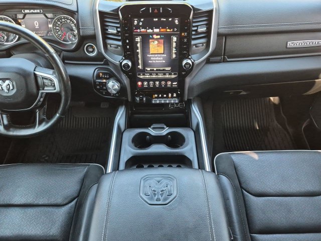 Used 2021 RAM 1500 Laramie AWD/4WD image 17