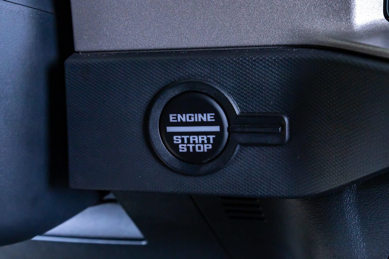 Used 2024 Ford Bronco Raptor AWD/4WD image 21