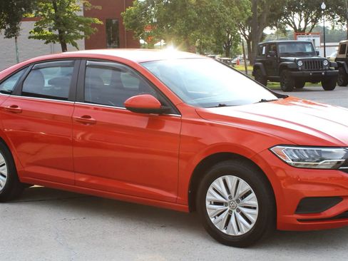 Used 2019 Volkswagen Jetta S image 7