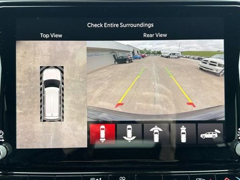New 2026 Jeep Grand Wagoneer 4WD image 10