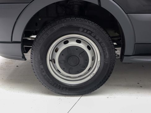 Used 2018 Ford Transit 350 XL RWD image 26