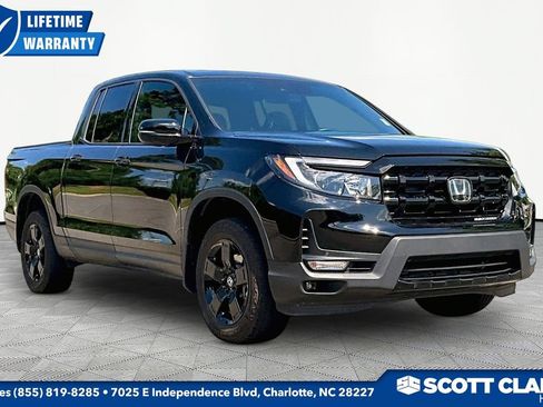 Used 2025 Honda Ridgeline Black Edition image 1