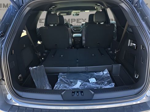Used 2025 Ford Explorer ST-Line w/ Premium Package RWD image 30