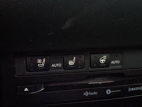 Used 2019 Lexus ES 350 w/ Premium Package image 26