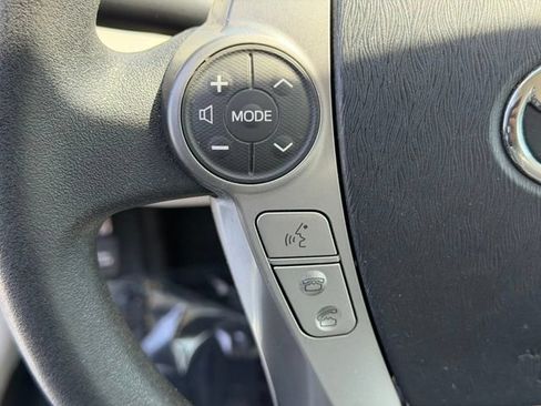 Used 2015 Toyota Prius V Two FWD image 20