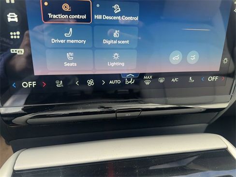 New 2026 Lincoln Navigator Reserve w/ Jet Appearance Package image 19