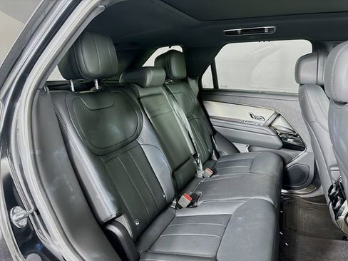 Used 2025 Land Rover Range Rover Sport SE image 26