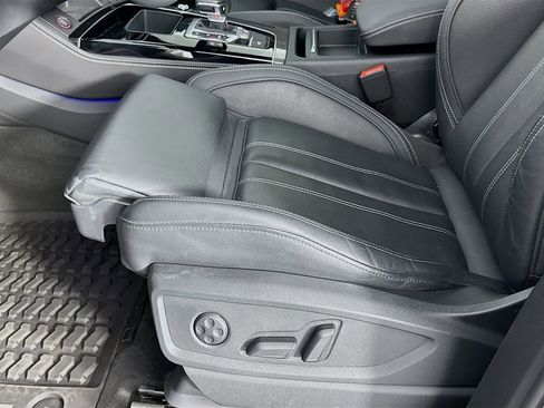Used 2022 Audi SQ5 Prestige image 22