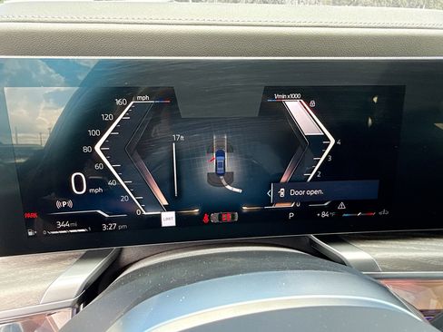 New 2026 BMW 760i xDrive w/ Executive Package image 40