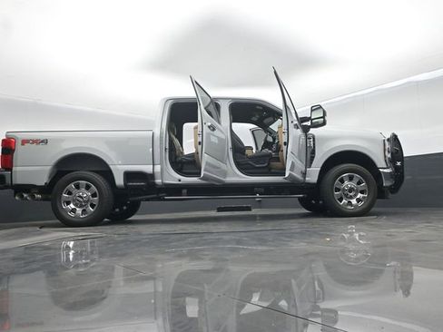 Used 2025 Ford F250 Lariat w/ Lariat Ultimate Package image 77