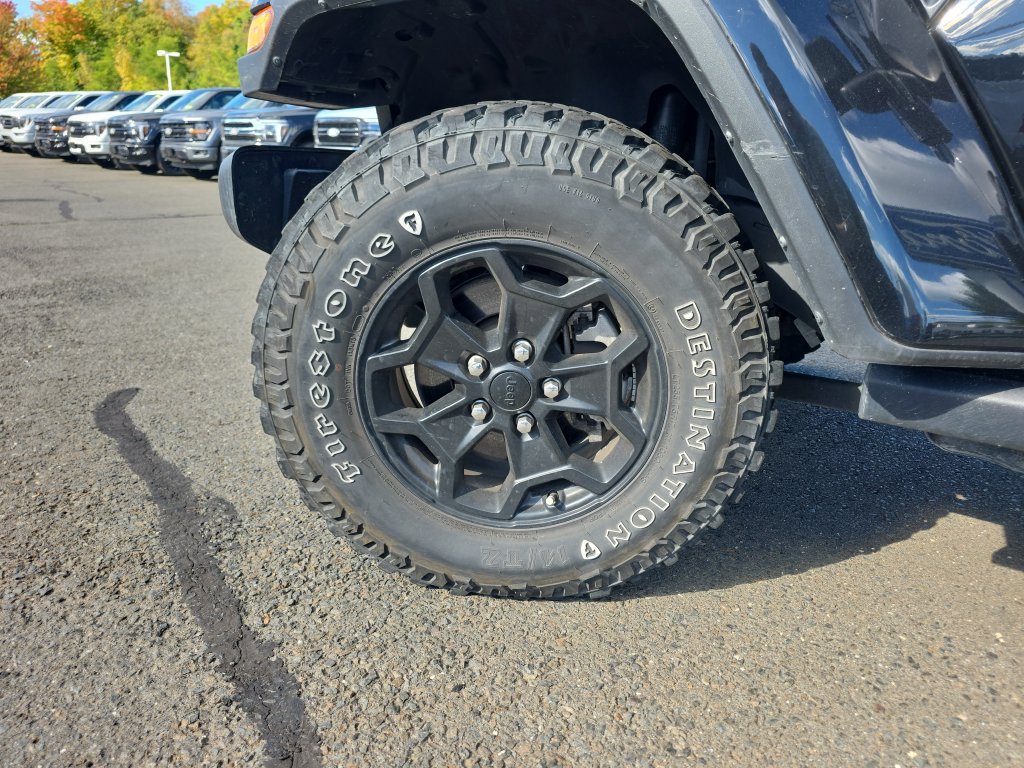 Used 2022 Jeep Gladiator Sport AWD/4WD image 13
