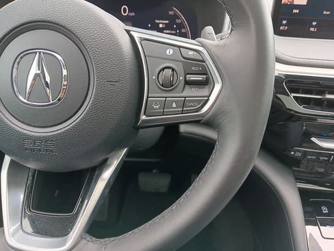 Used 2023 Acura MDX SH-AWD image 25